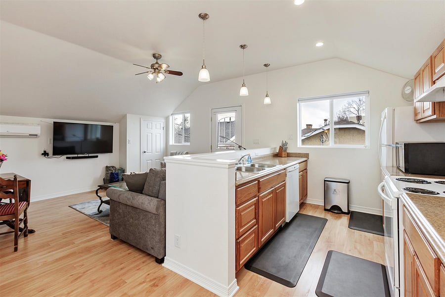 Furnished Finder property 746529_1 photo 5