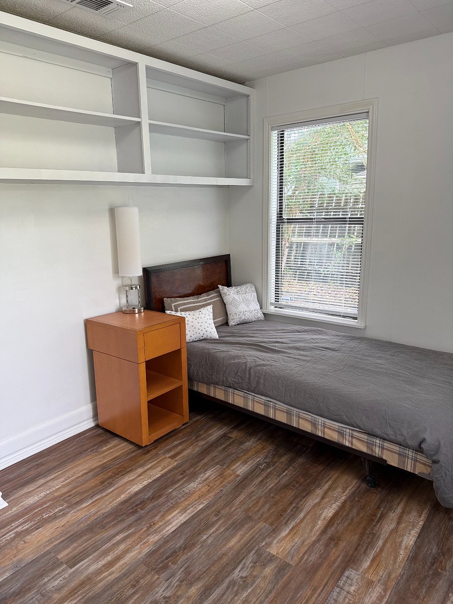 Furnished Finder property 746543_1 photo 17