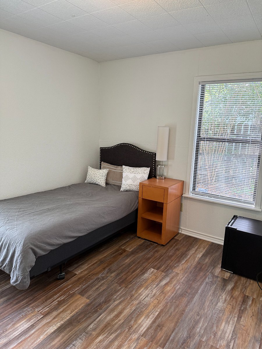 Furnished Finder property 746543_1 photo 16