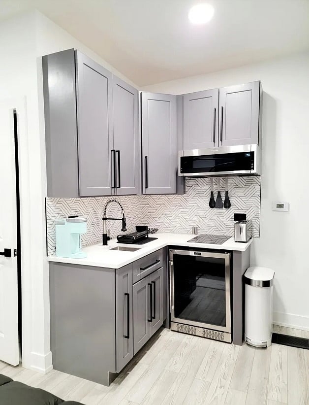 Furnished Finder property 746561_1 photo 9