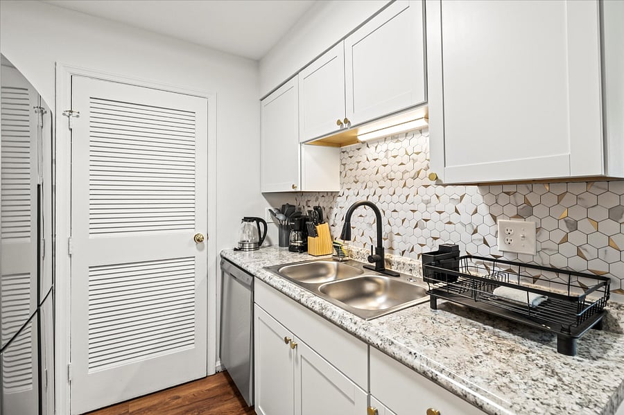 Furnished Finder property 746564_1 photo 9