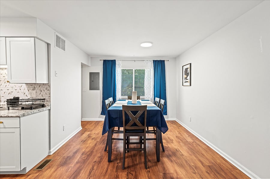 Furnished Finder property 746564_1 photo 12