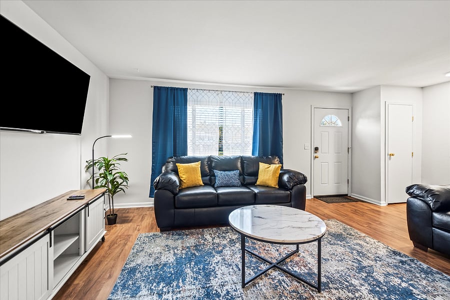 Furnished Finder property 746564_1 photo 3