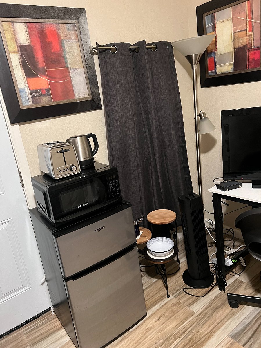 Furnished Finder property 746594_1 photo 2