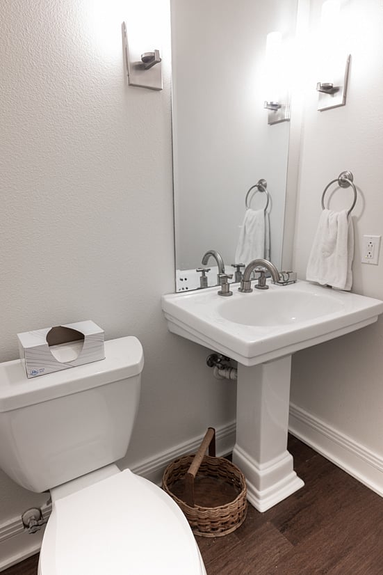 Half bathroom annexed to game room