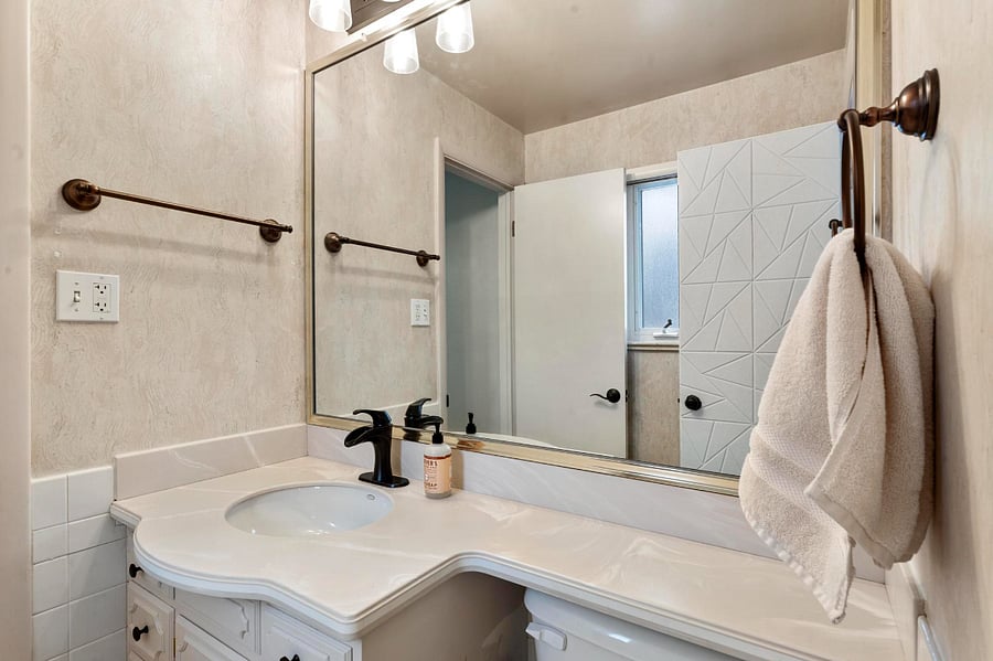 Furnished Finder property 746671_1 photo 10