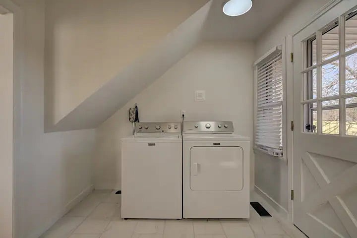 Furnished Finder property 746672_1 photo 9