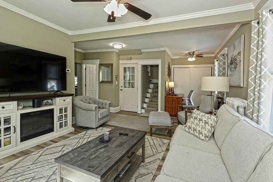 #10 Living Room
