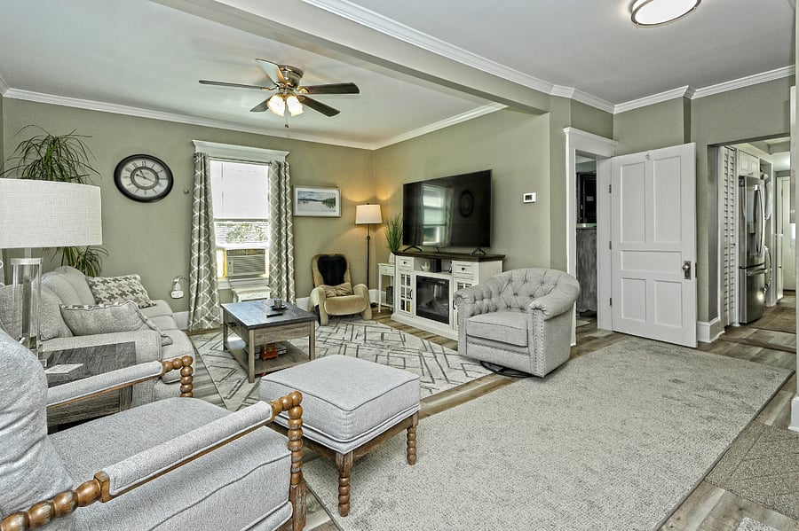 #10 Living Room