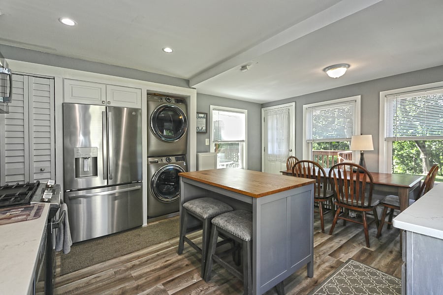 #10 Kitchen