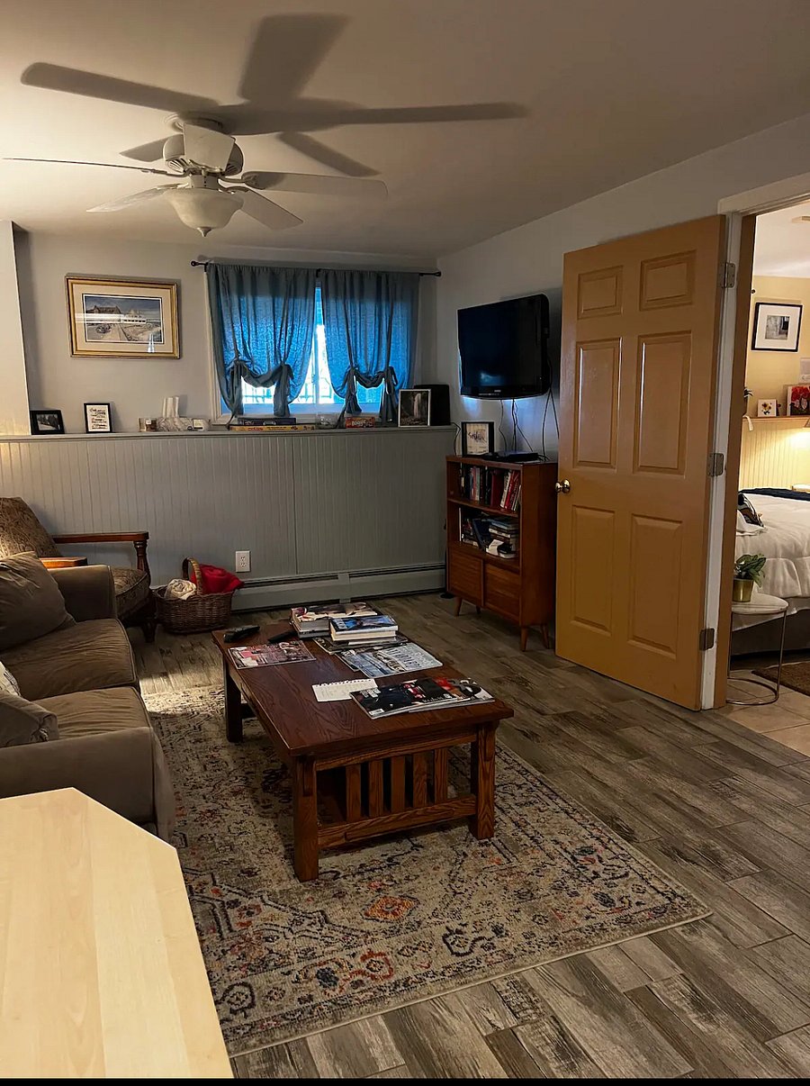 Furnished Finder property 746702_1 photo 3
