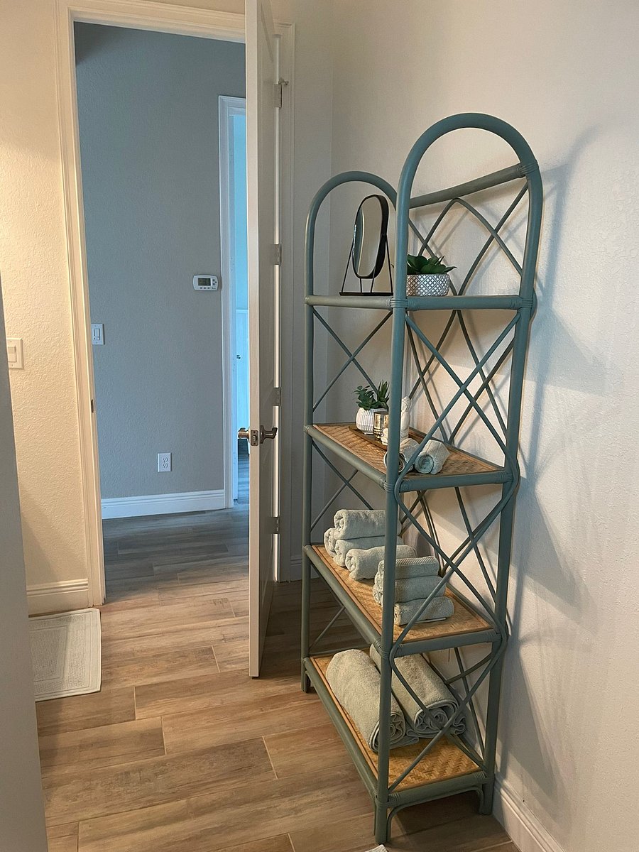 Furnished Finder property 746718_1 photo 28