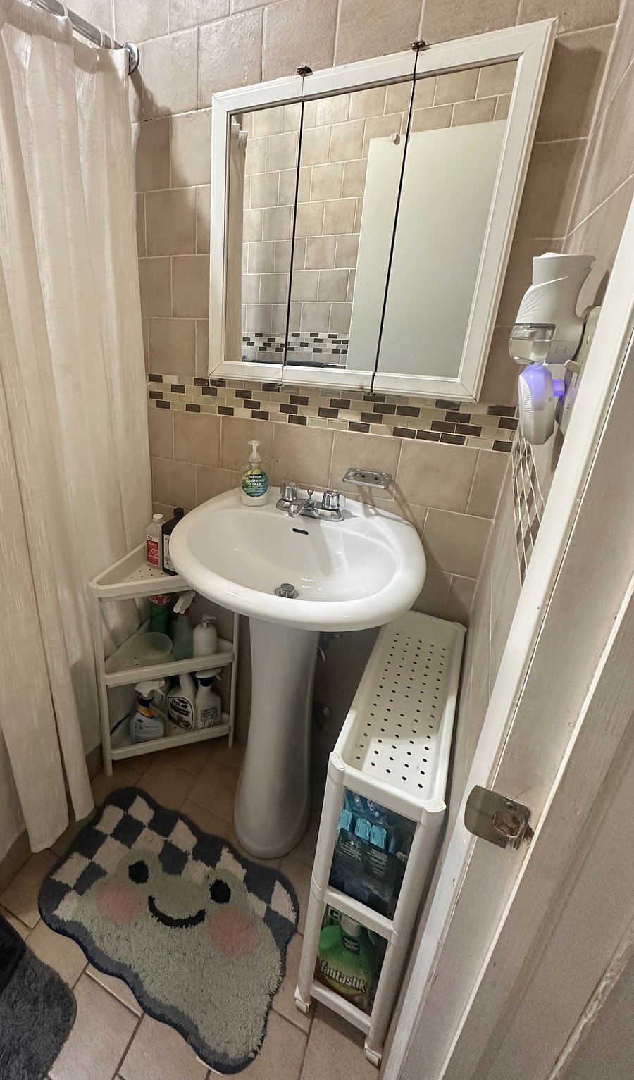 Furnished Finder property 746750_1 photo 14