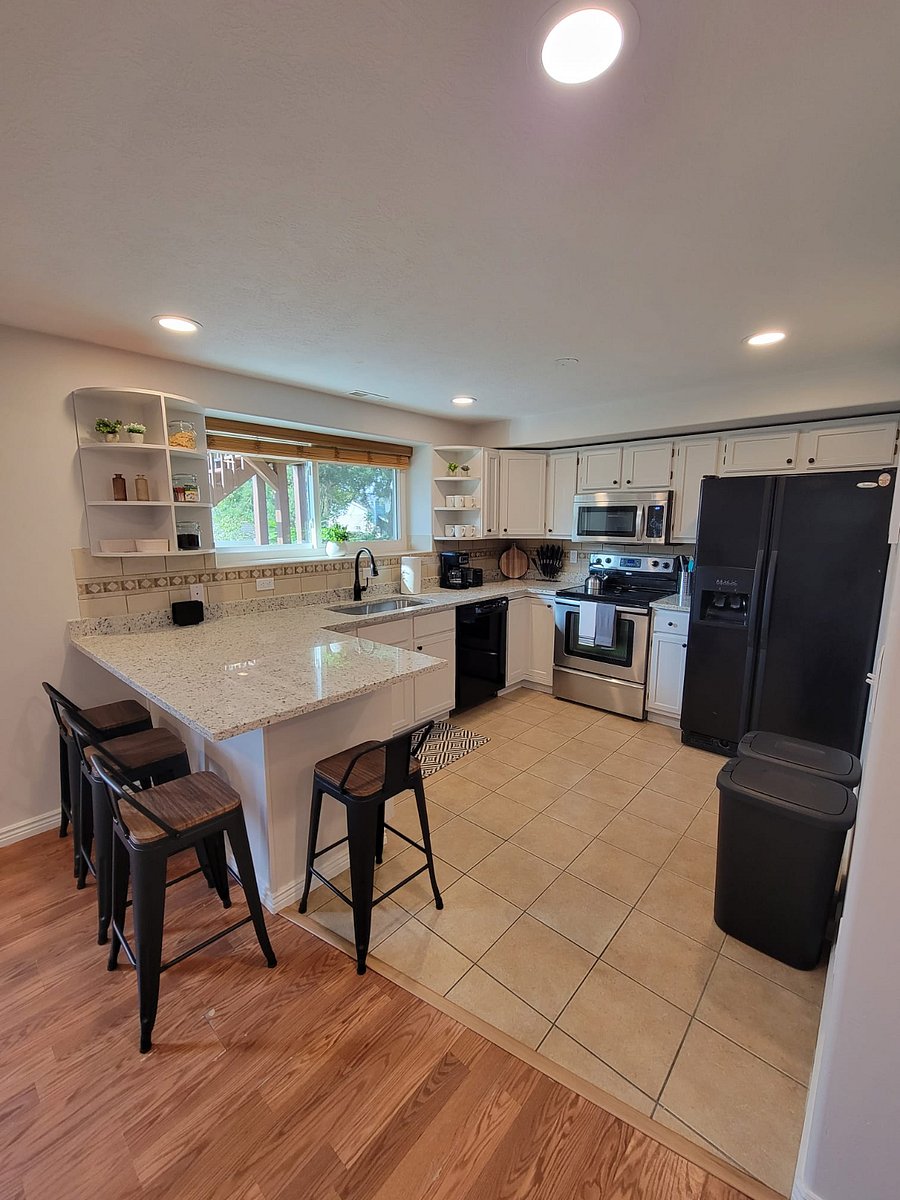 Furnished Finder property 746785_1 photo 3