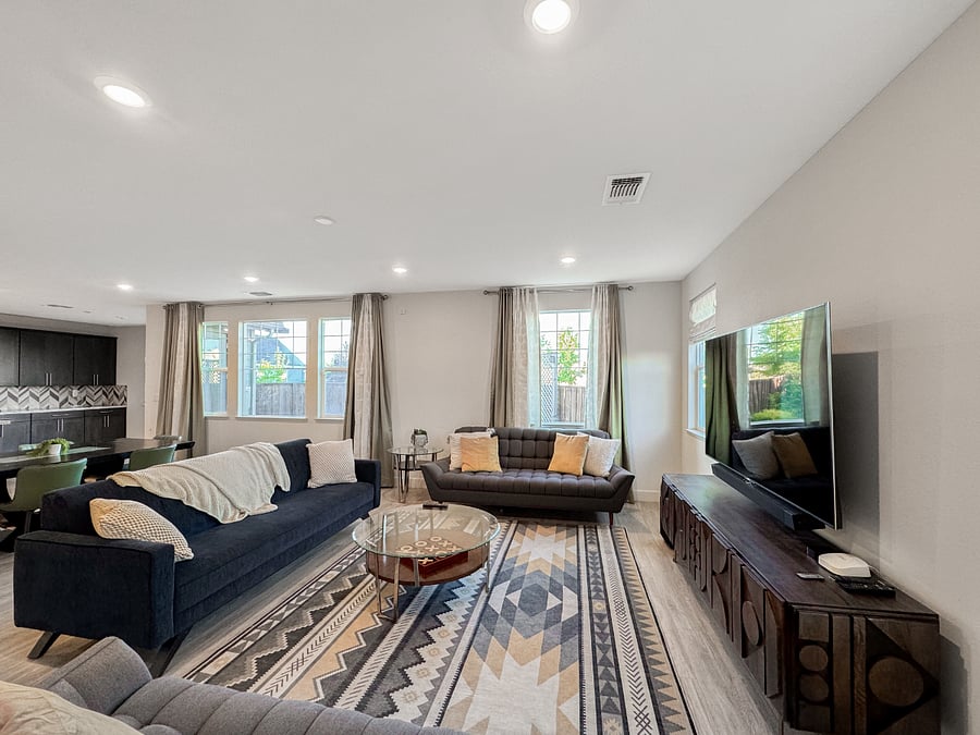 Furnished Finder property 746862_1 photo 3