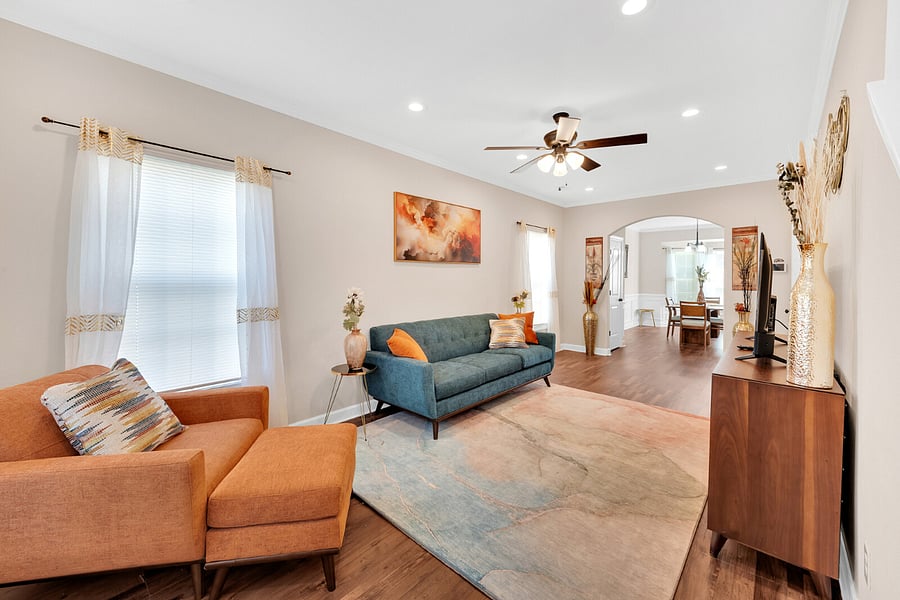 Furnished Finder property 746907_5 photo 2