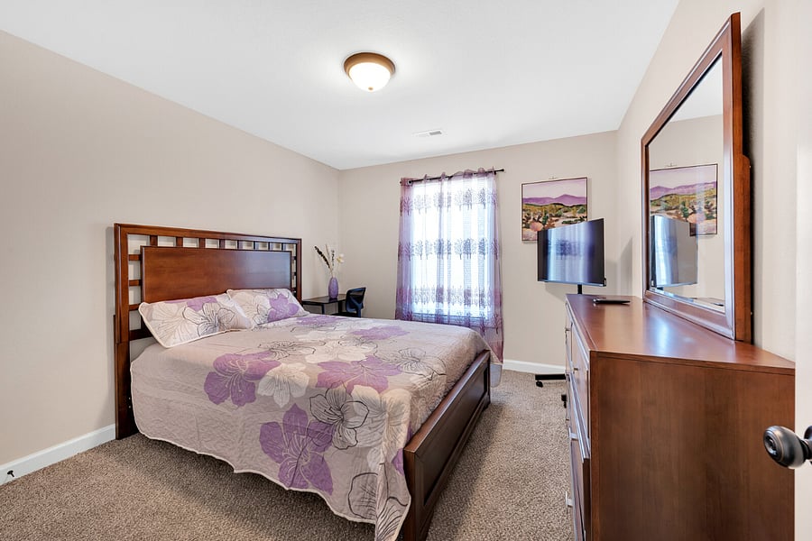 Furnished Finder property 746907_5 photo 3