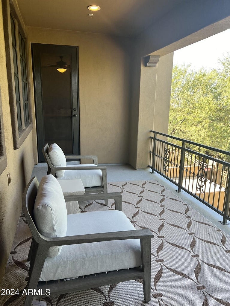 Primary bedroom patio
