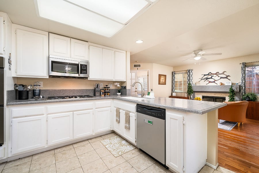 Furnished Finder property 746959_1 photo 21