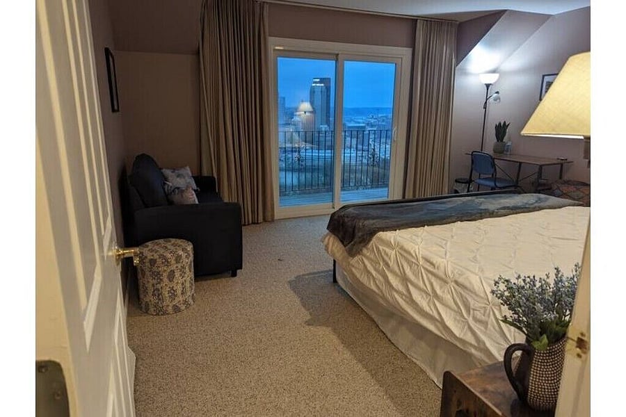 Furnished Finder property 747044_1 photo 4