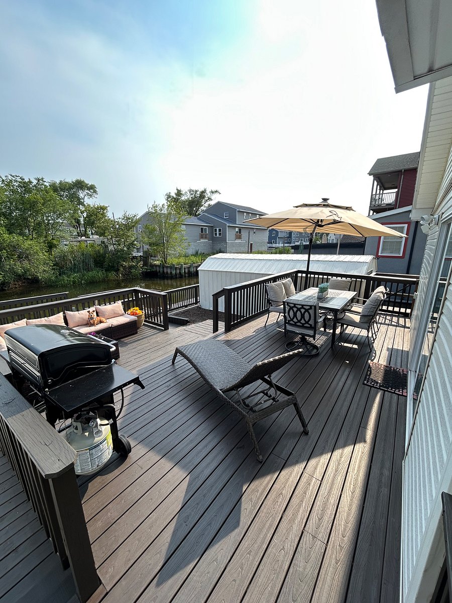 Upper Deck View