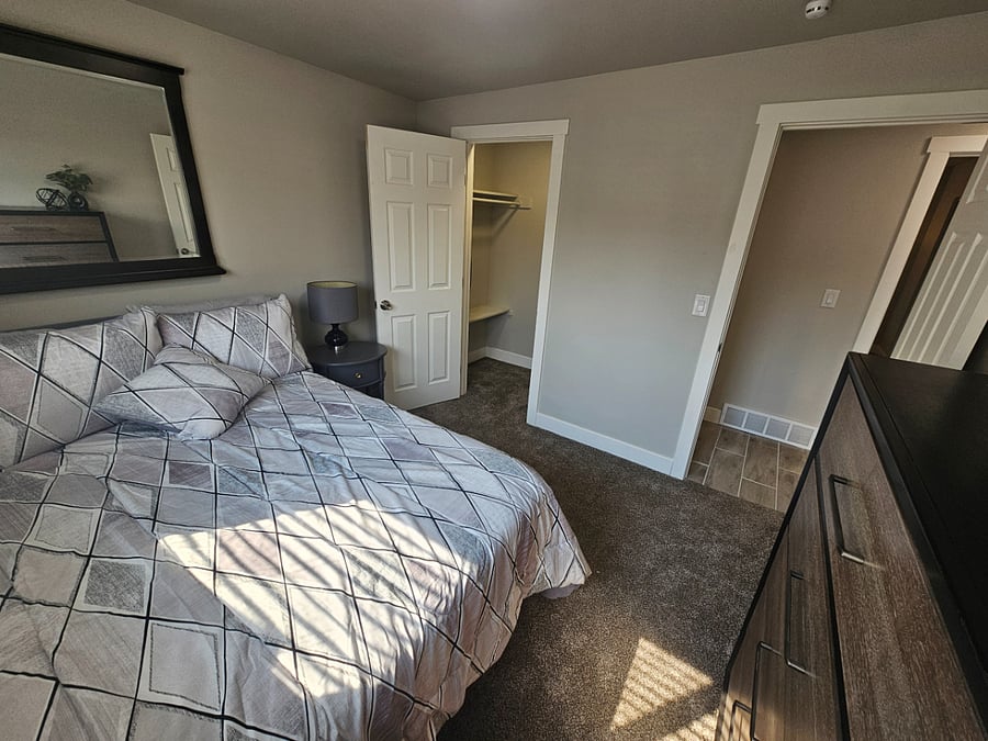 Furnished Finder property 747097_1 photo 8