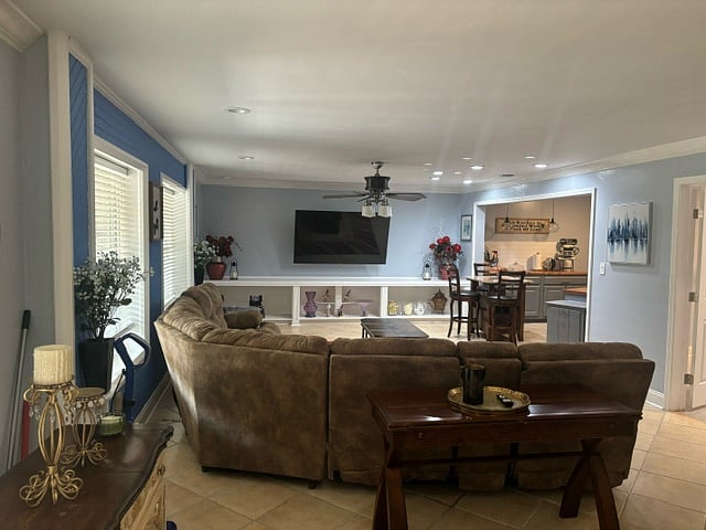 Furnished Finder property 747100_1 photo 7
