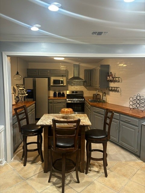 Furnished Finder property 747100_1 photo 11