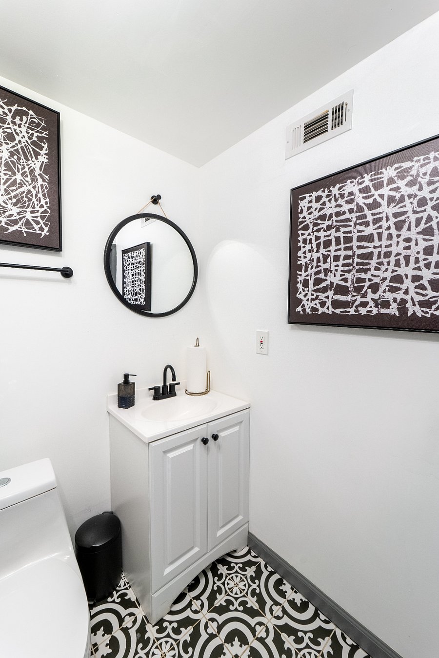 Furnished Finder property 747115_1 photo 12