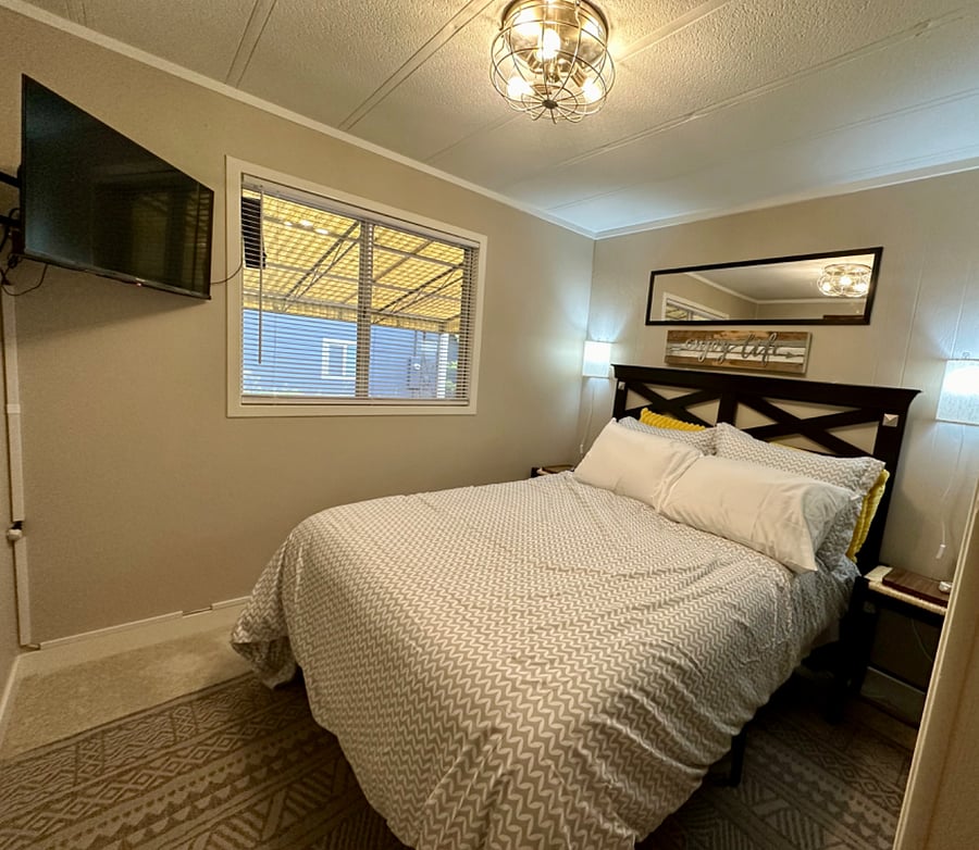 1st Bedroom with Full / Double Bed