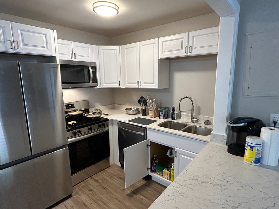 Furnished Finder property 747198_1 photo 2