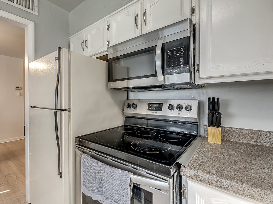 Furnished Finder property 747226_1 photo 25