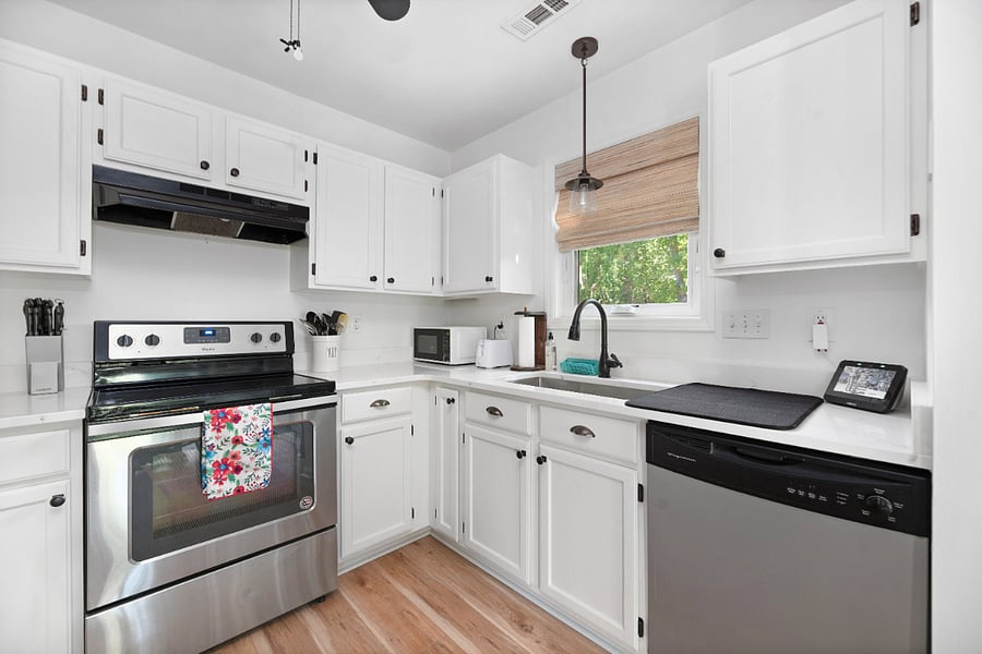 Furnished Finder property 747263_1 photo 30