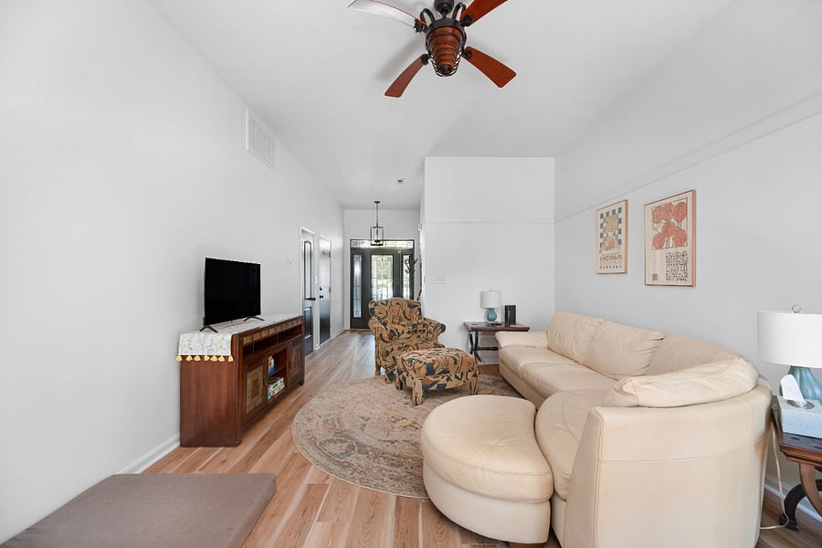 Furnished Finder property 747263_1 photo 22