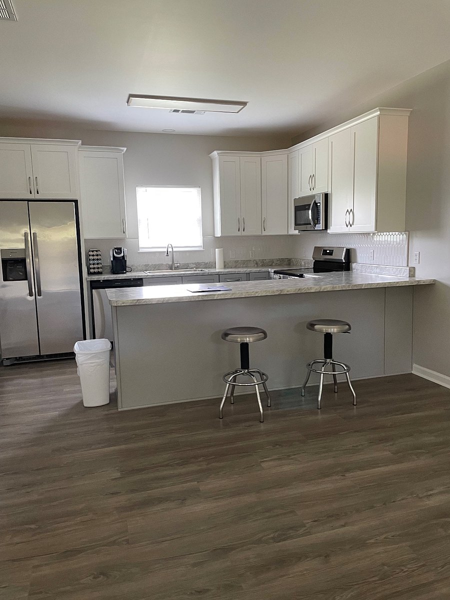 Furnished Finder property 747267_1 photo 3