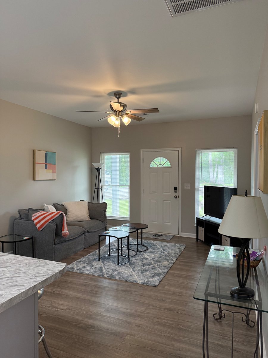 Furnished Finder property 747267_1 photo 3