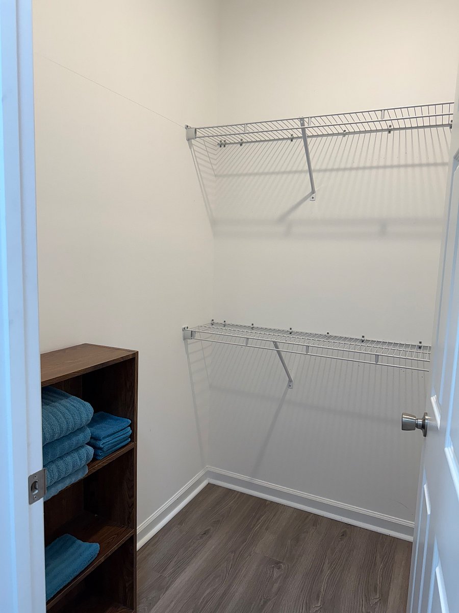 Furnished Finder property 747267_2 photo 9