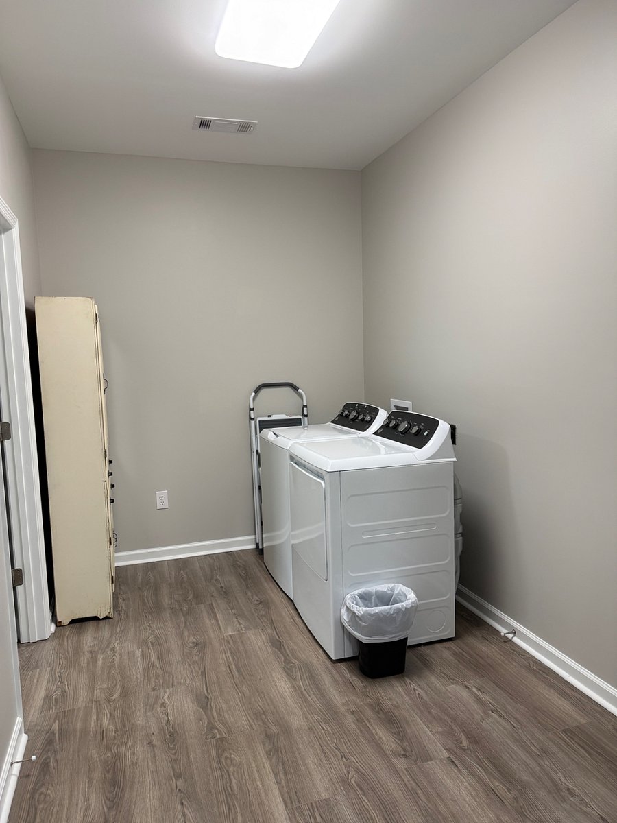 Furnished Finder property 747267_2 photo 22