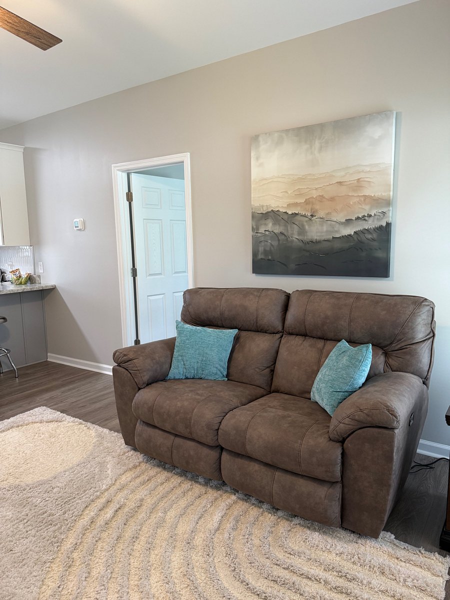 Furnished Finder property 747267_2 photo 4