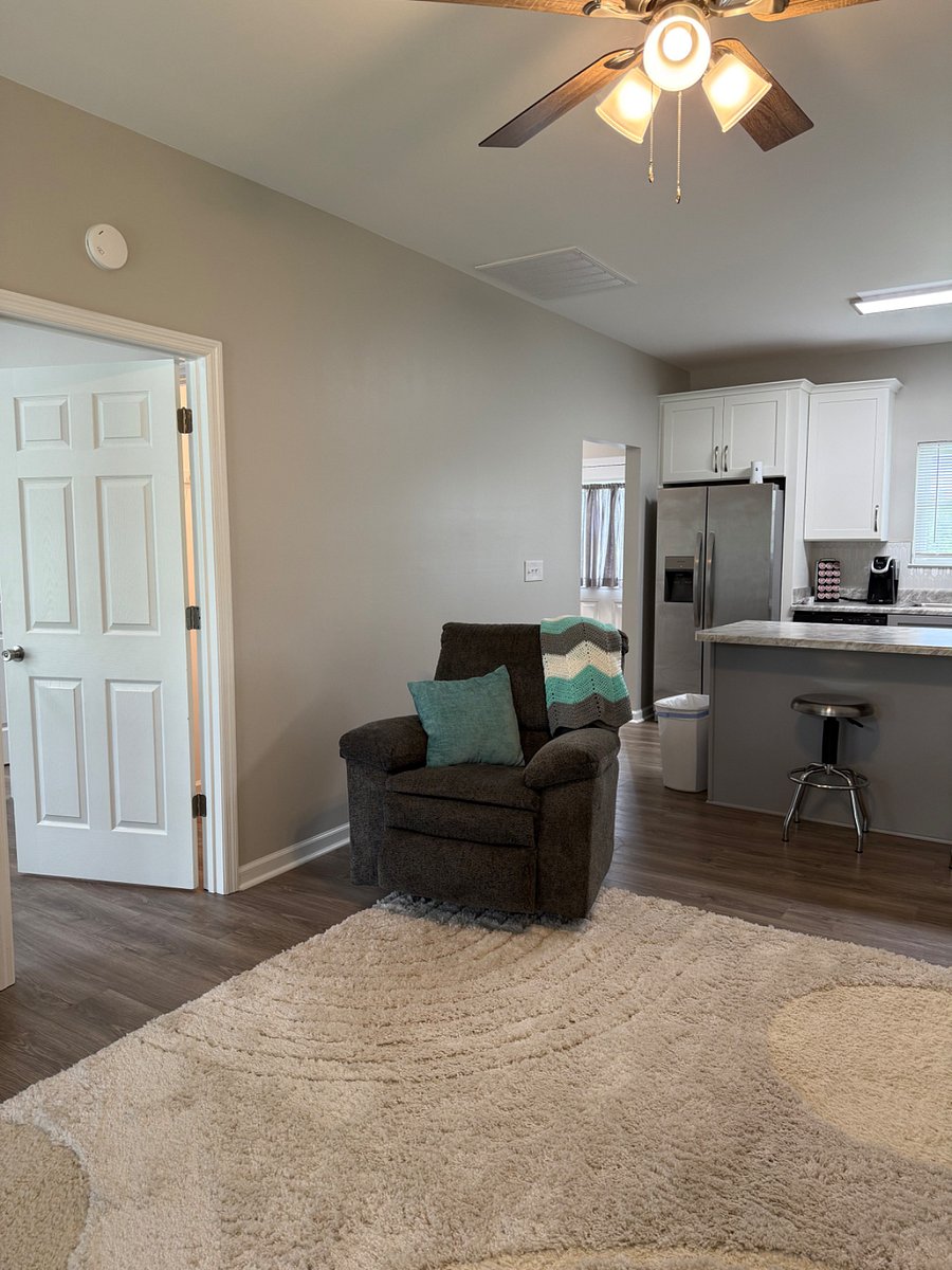 Furnished Finder property 747267_2 photo 14