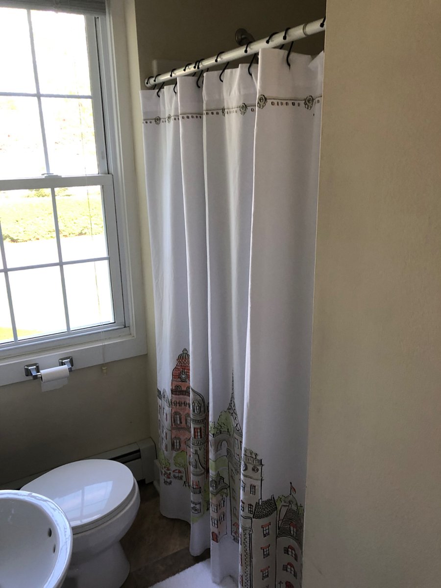 shower with great water pressure