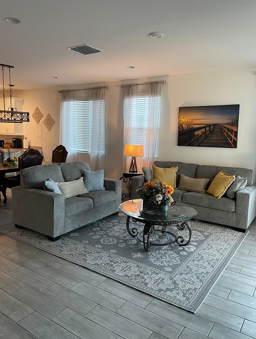 Furnished Finder property 747312_1 photo 1