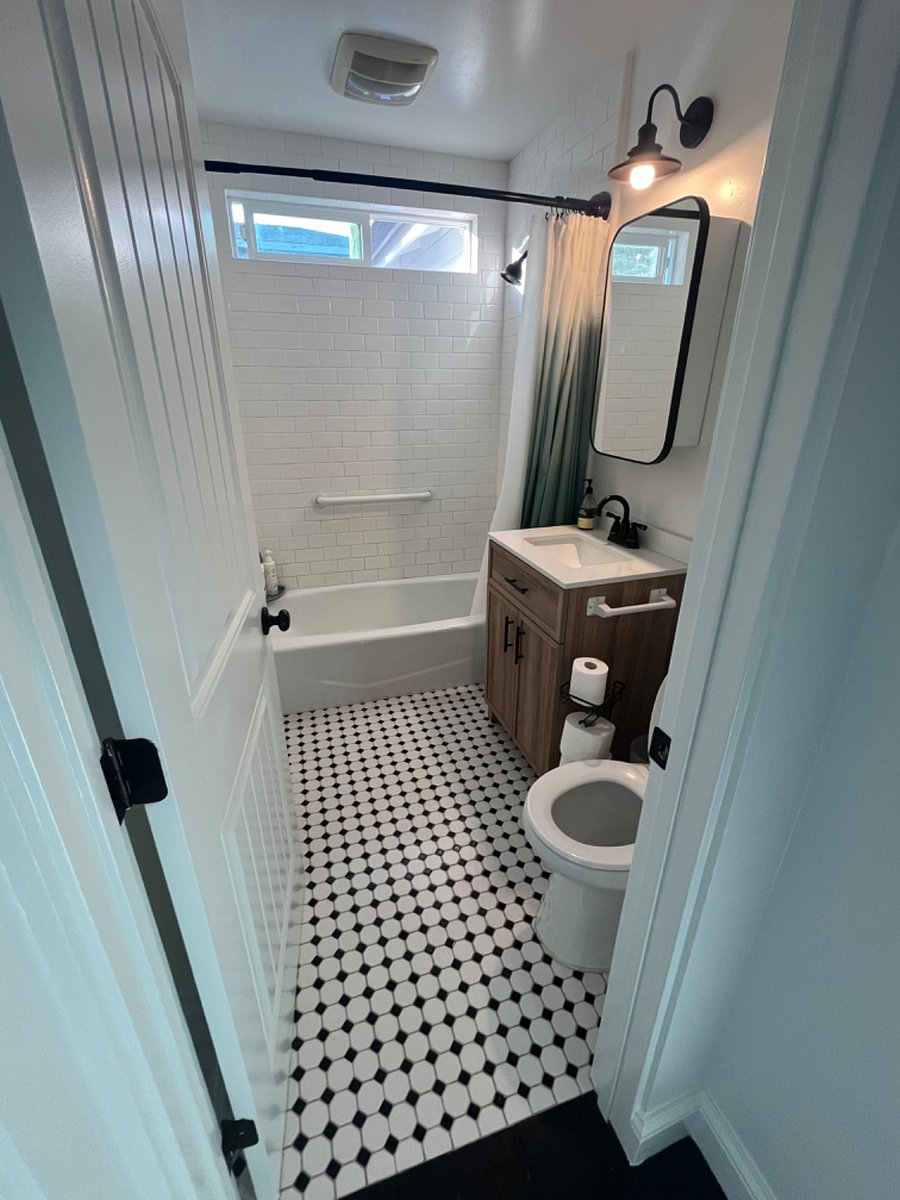 Furnished Finder property 747372_1 photo 16