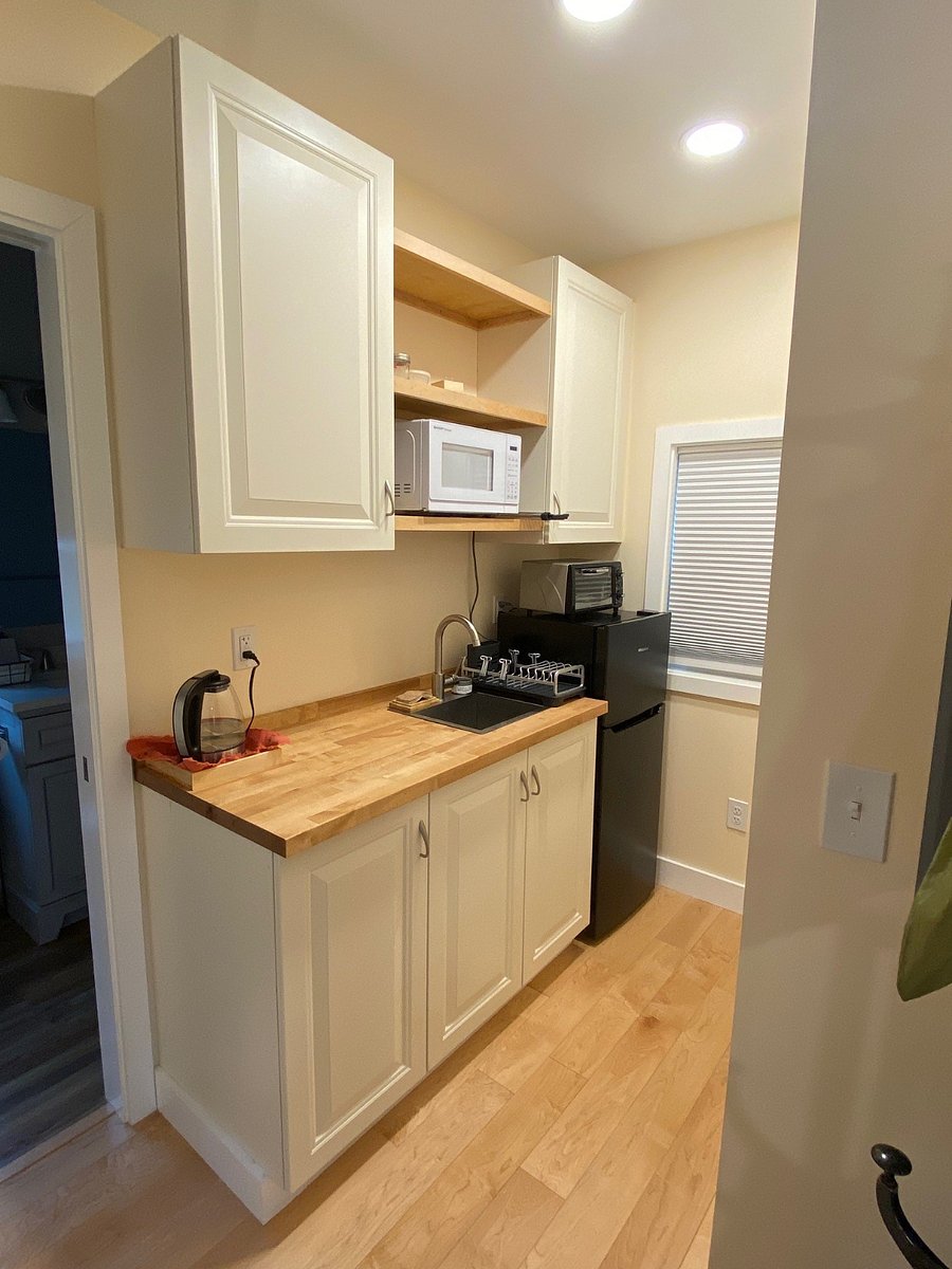 Furnished Finder property 747405_1 photo 3