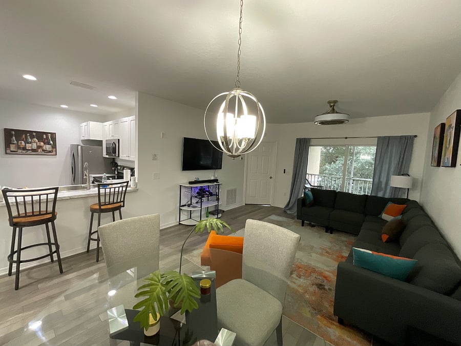 Furnished Finder property 747411_1 photo 2