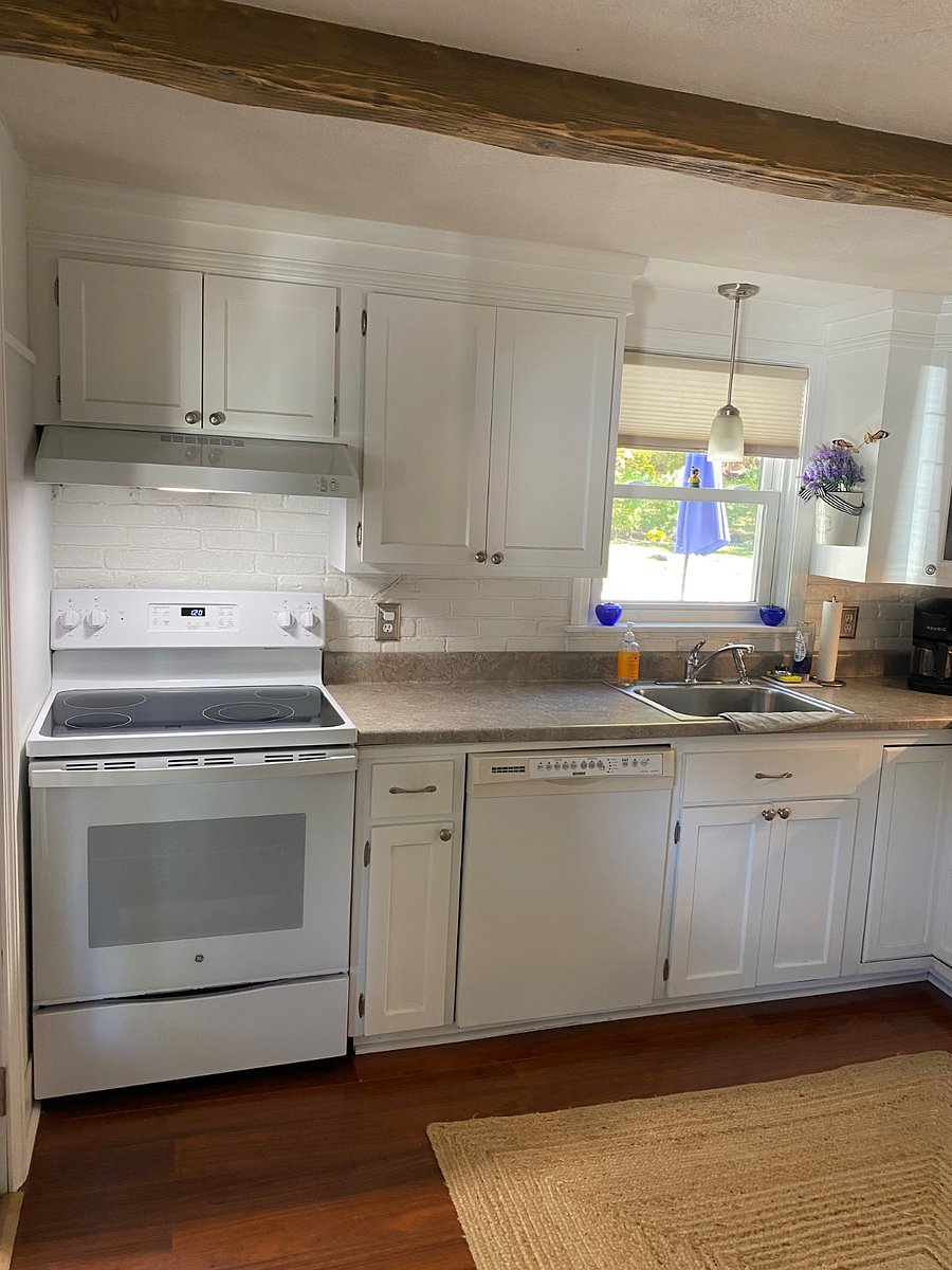 Kitchen on first floor 