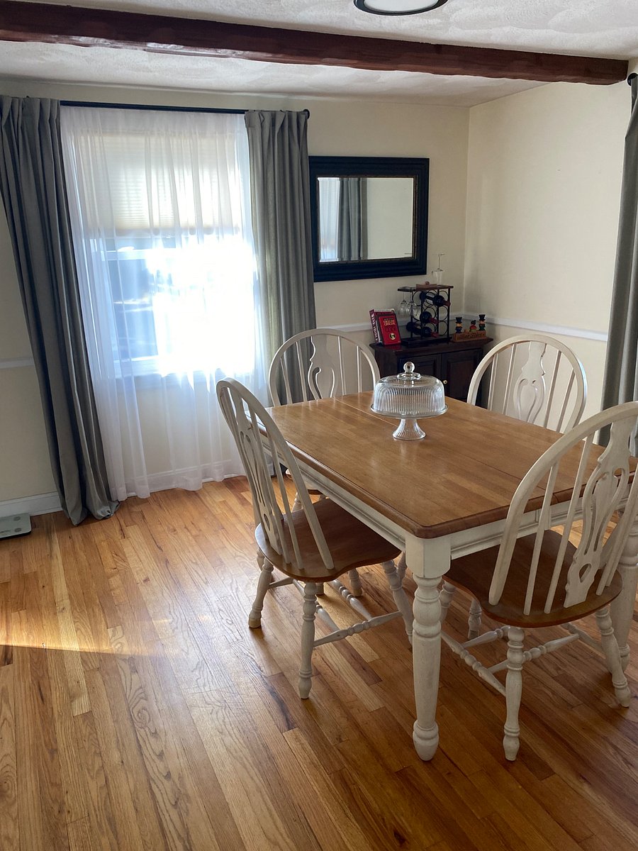 First floor dining room 