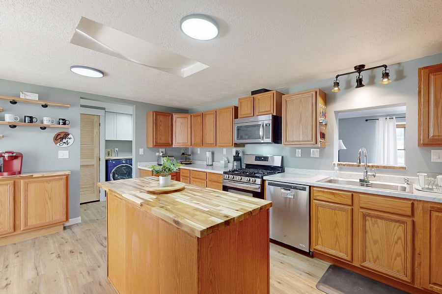 Furnished Finder property 747454_1 photo 12
