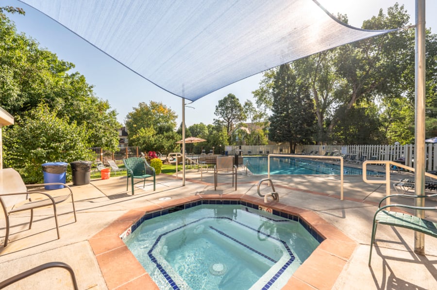 Outdoor hot tub