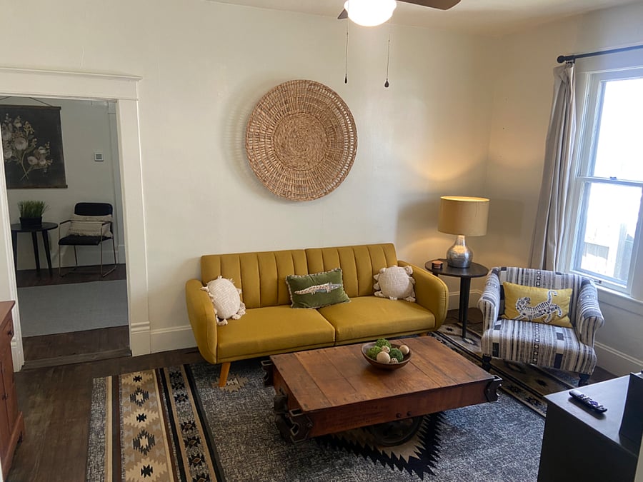 Furnished Finder property 747502_1 photo 1